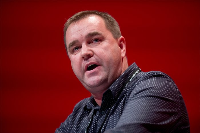 Former MSP Neil Findlay quits Labour party over 'vindictive' UK benefit reforms